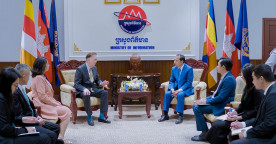 B2B Cambodia Delegation Pays Courtesy Visit to H.E. Neth Pheaktra, Minister of Information