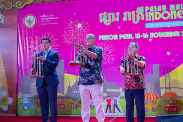 Indonesia Launches First Night Market in Phnom Penh to Boost People-to-People Ties