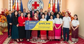 Lok Chumteav Mao Chamnan Donates Nearly $1 Mil To Cambodian Red Cross
