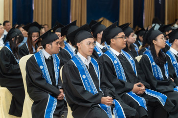 CamTech University Holds First Graduation Ceremony