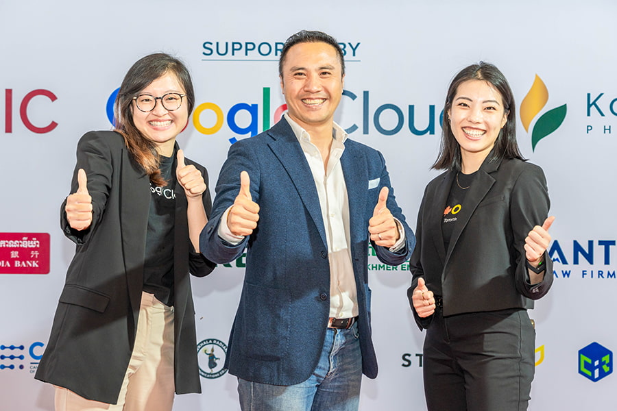 Esna Ong and Kathleen Chiu from Google Cloud Singapore with Thierry Tea of OCIC Group - Cambodia Tech Catalyst 2024